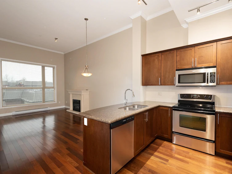 412-2627 Shaughnessy Street, Port Coquitlam, BC, V3C 0E1 - 2