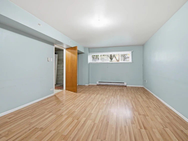 2935 Victoria Drive, Vancouver, BC, V5N 4L7 - 12