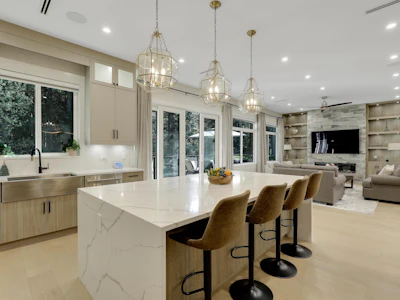 19632 31a Avenue - 5