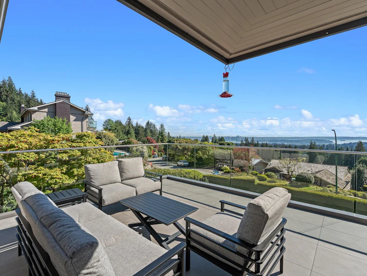 5168 Redonda Drive, North Vancouver, BC, V7R 3K3 - 20