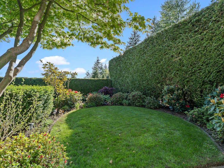 5168 Redonda Drive, North Vancouver, BC, V7R 3K3 - 24
