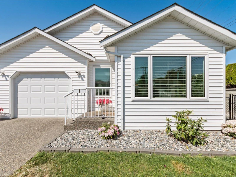 1 - 46244 Brooks Avenue, Chilliwack BC V2P 1C4