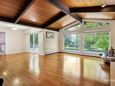 6858 Tyne Street - 5