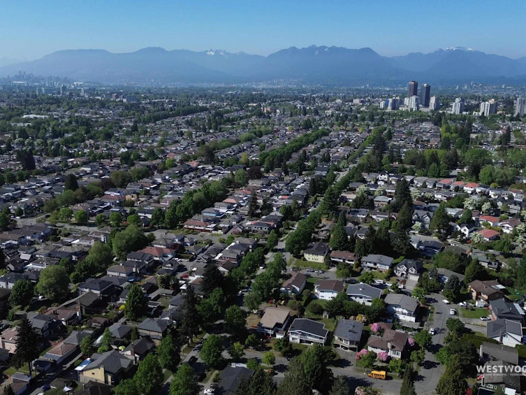 6858 Tyne Street, Vancouver, BC, V5S 3M5 - 39