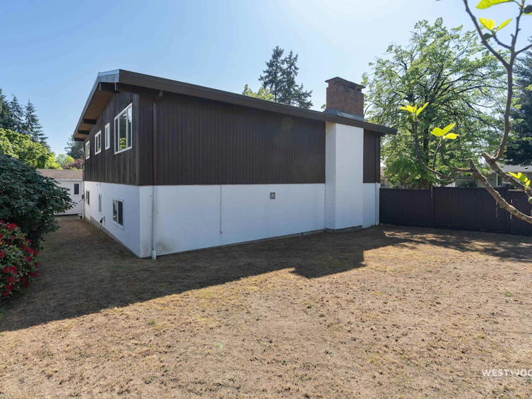 6858 Tyne Street, Vancouver, BC, V5S 3M5 - 30