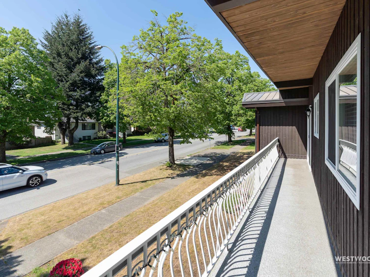 6858 Tyne Street, Vancouver, BC, V5S 3M5 - 24