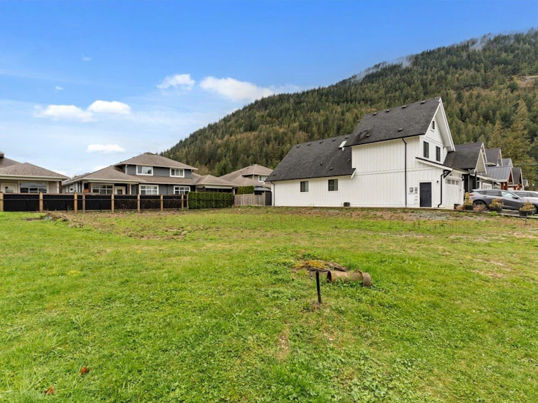630 Schooner Place, Harrison Hot Springs, BC, V0M 1K0 - 2