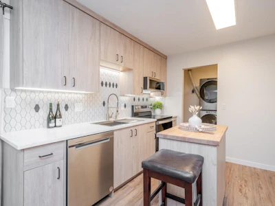 34843 Laburnum Avenue - 2