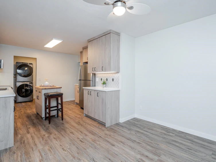 34843 Laburnum Avenue, Abbotsford, BC, V2S 5J3 - 11