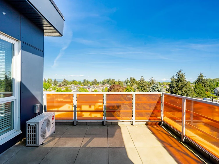 401-8496 120 Street, Surrey, BC, V3W 3N5 - 24