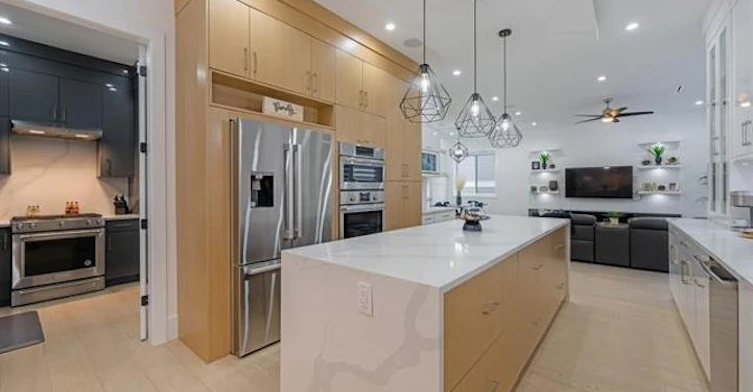16759 18 Avenue, Surrey, BC, V3Z 9X5 - 7
