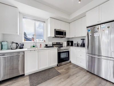 316-15835 85 Avenue - 5