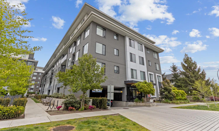 316-15835 85 Avenue