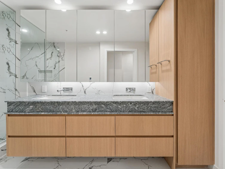 304-3668 W 10th Avenue, Vancouver, BC, V6R 2G3 - 28