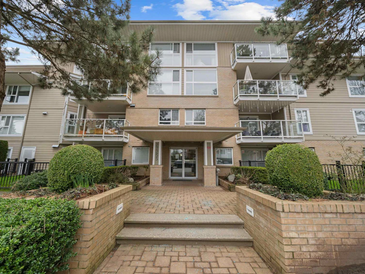 213-22255 122 Avenue, Maple Ridge, BC, V2X 3X8