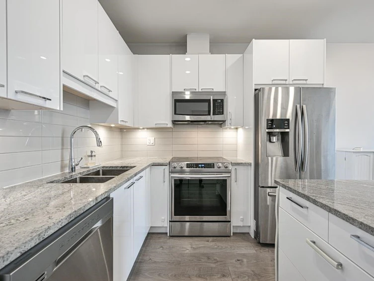 503-20696 Eastleigh Crescent, Langley, BC, V3A 0M3 - 3