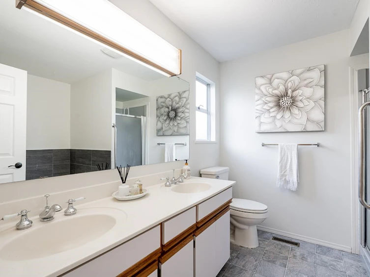5935 169a Street, Surrey, BC, V3S 6Y6 - 23