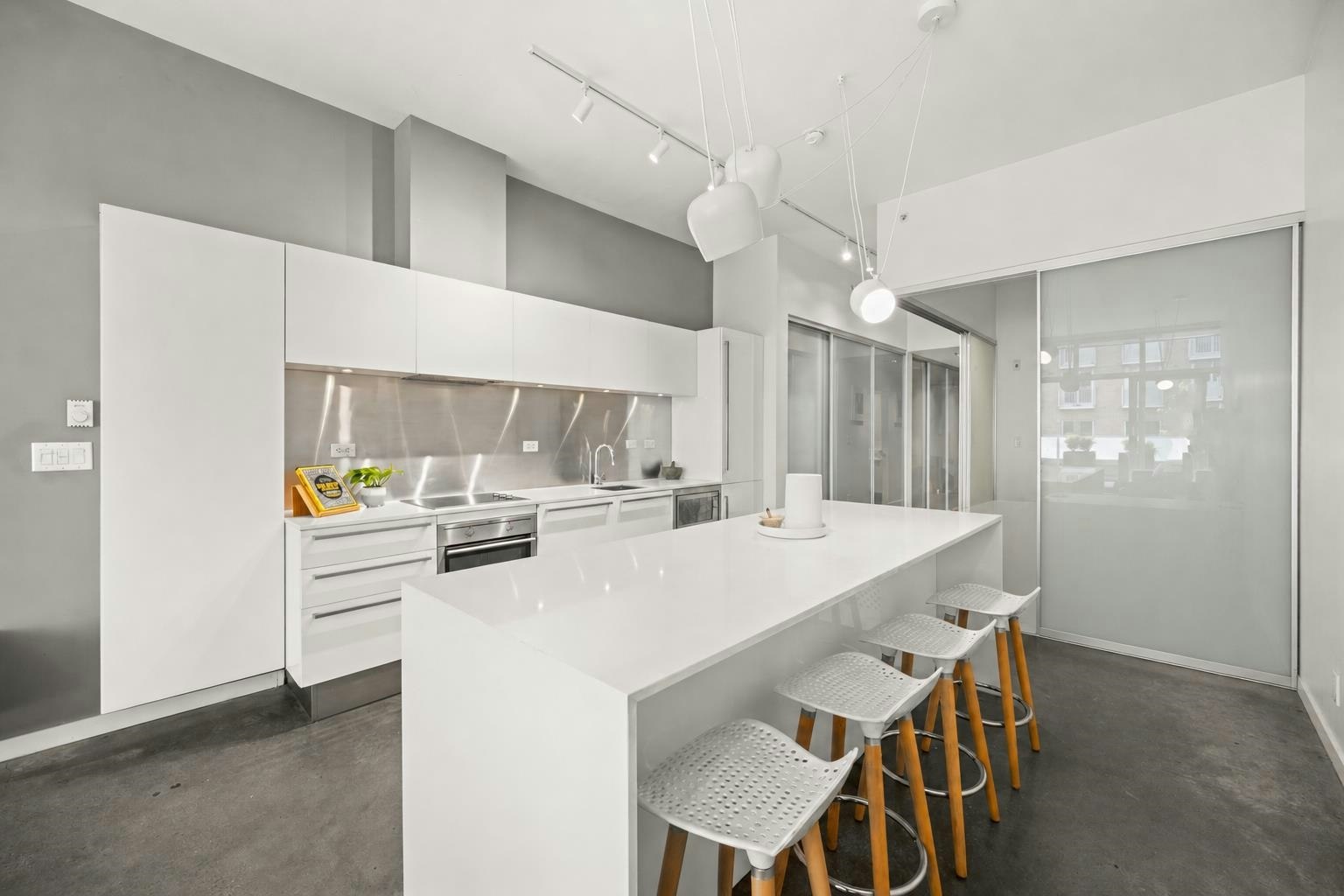 409-53 W Hastings Street, Vancouver, BC, V6E 1T8
