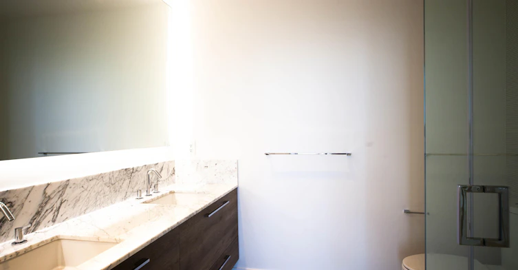 15XX-7303 Noble Lane, Burnaby, BC, V3N 0H2 - 9
