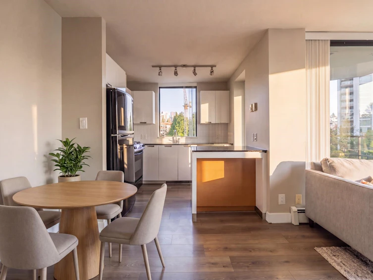 807-151 W 2nd Street, North Vancouver, BC, V7M 3P1 - 5