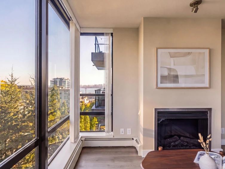 807-151 W 2nd Street, North Vancouver, BC, V7M 3P1 - 3
