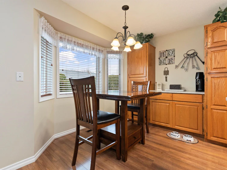 6944 Coach Lamp Drive, Chilliwack, BC, V2R 2X6 - 12