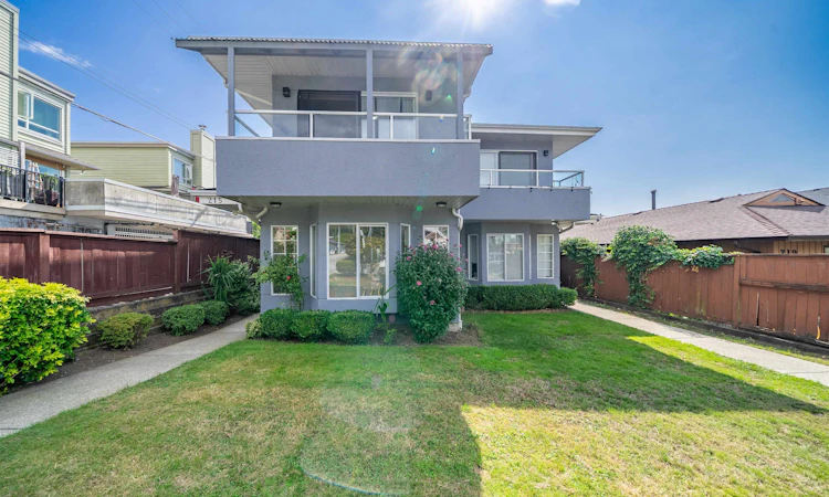 215 W 18th Street