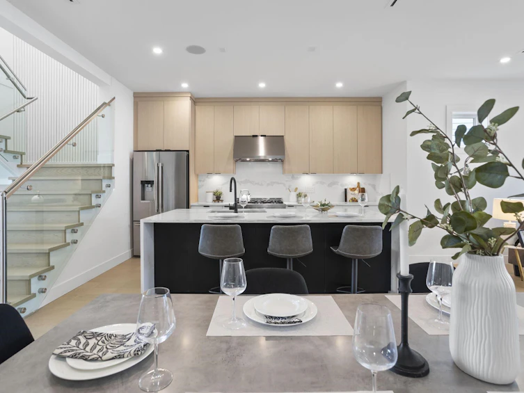 340 E Keith Road, North Vancouver, BC, V7L 1V7 - 19