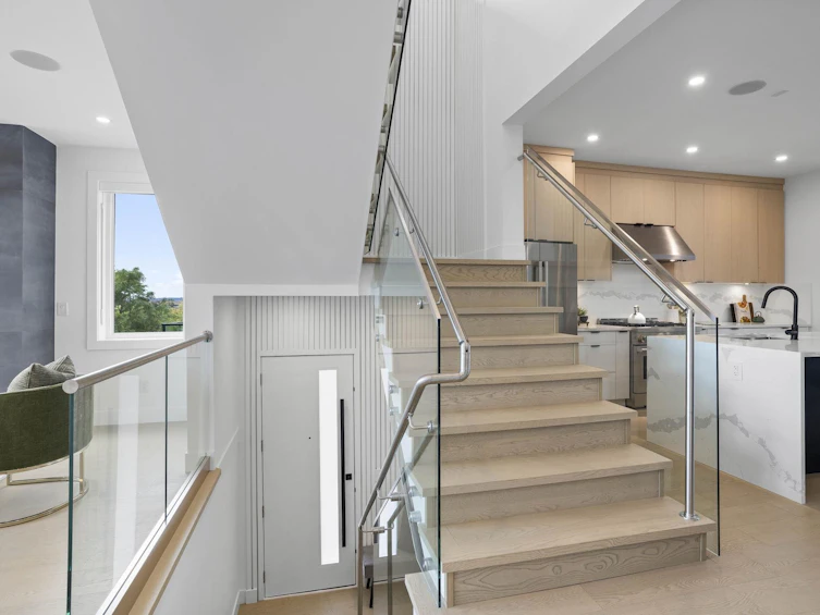 340 E Keith Road, North Vancouver, BC, V7L 1V7 - 20
