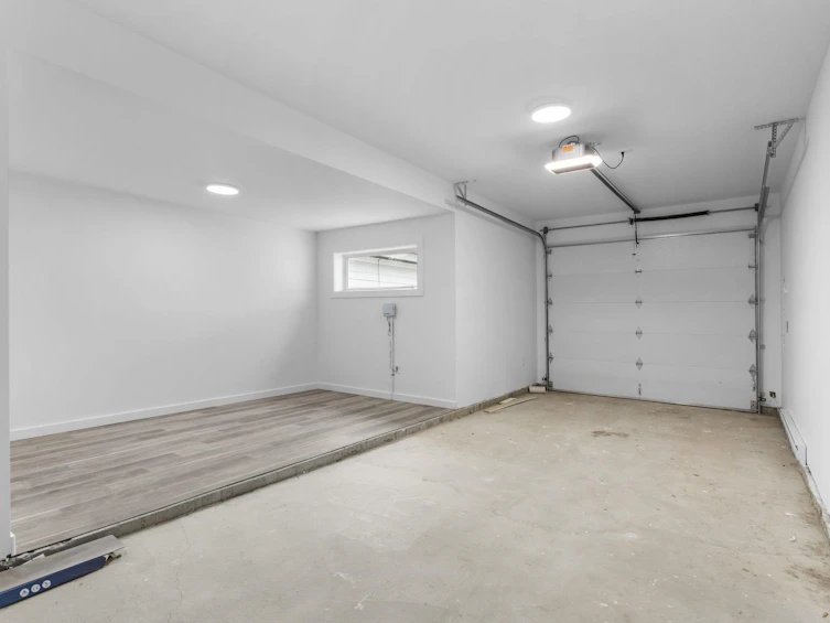 340 E Keith Road, North Vancouver, BC, V7L 1V7 - 37