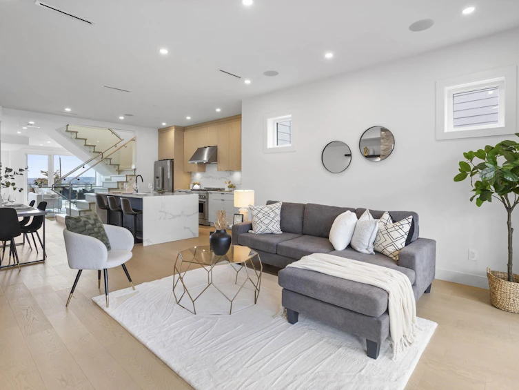 340 E Keith Road, North Vancouver, BC, V7L 1V7 - 10