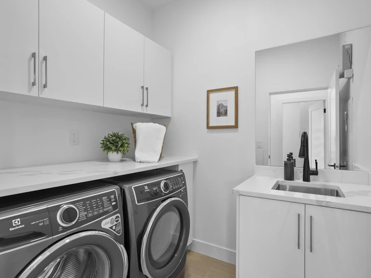 340 E Keith Road, North Vancouver, BC, V7L 1V7 - 27
