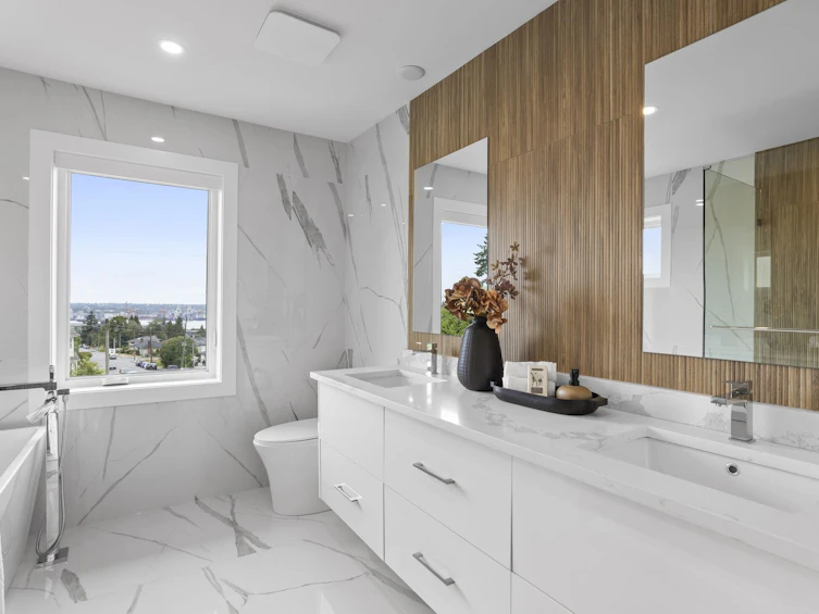 340 E Keith Road, North Vancouver, BC, V7L 1V7 - 24