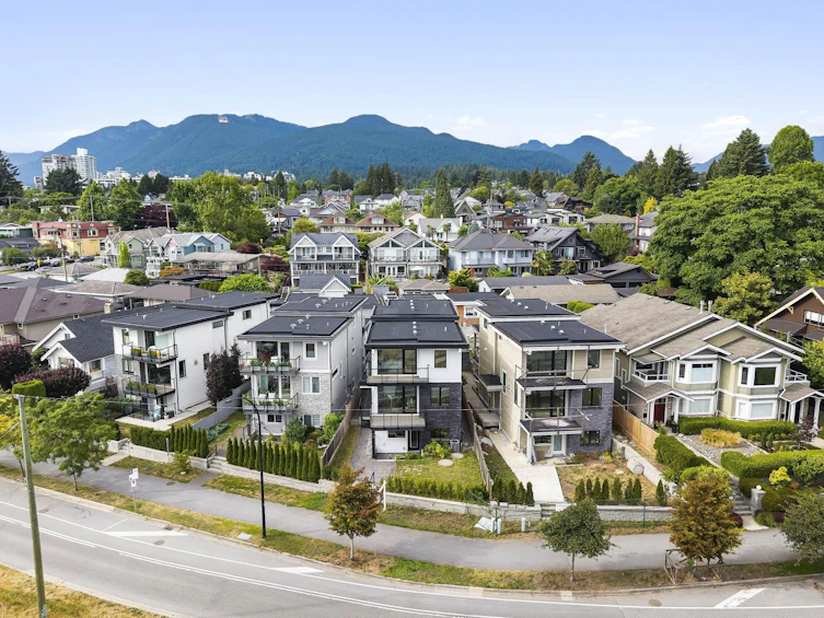340 E Keith Road, North Vancouver, BC, V7L 1V7 - 39