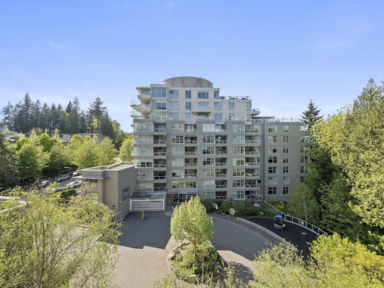 605-9262 University Crescent, Burnaby, BC, V5A 0A4 - 2