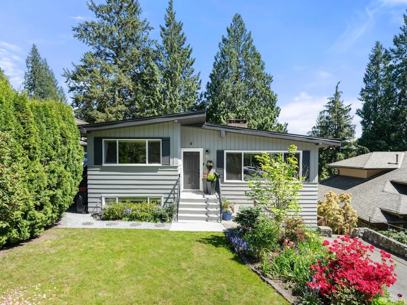 3642 Sykes Road, North Vancouver BC V7K 2A7
