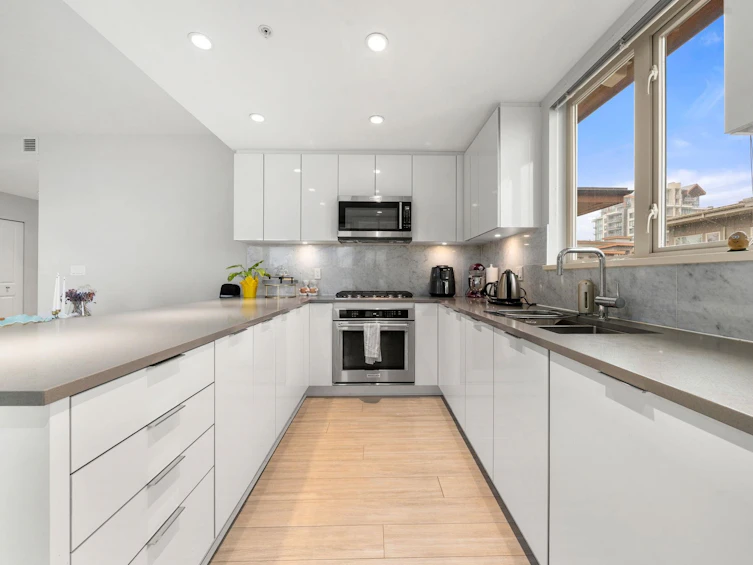 503-2632 Library Lane, North Vancouver, BC, V7J 0B8 - 9
