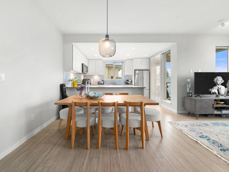 503-2632 Library Lane, North Vancouver, BC, V7J 0B8 - 5
