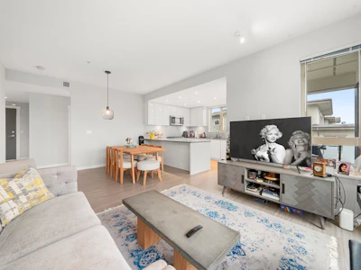 503-2632 Library Lane - 2