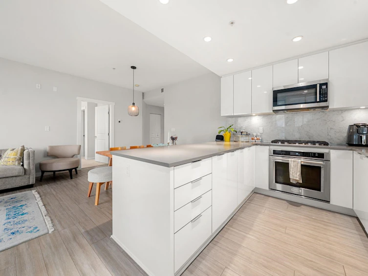 503-2632 Library Lane, North Vancouver, BC, V7J 0B8 - 10