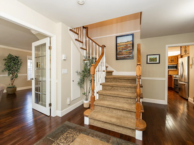 408 Riverview Crescent, Coquitlam, BC, V3C 4X8 - 2