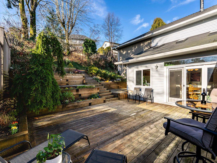 408 Riverview Crescent, Coquitlam, BC, V3C 4X8 - 10