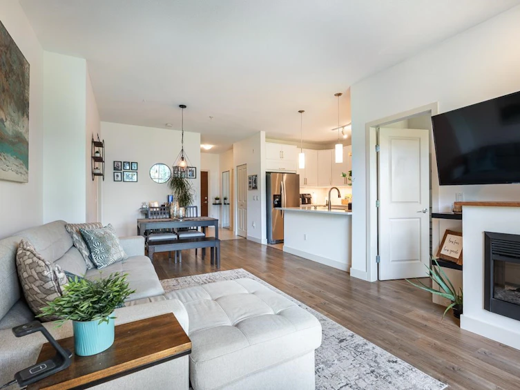 318-2477 Kelly Avenue, Port Coquitlam, BC, V3C 0B3 - 14