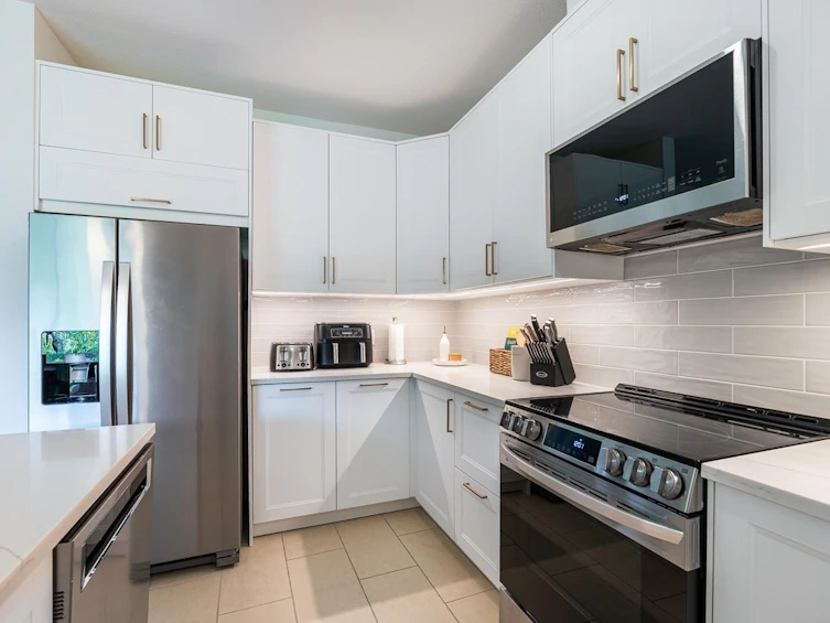 318-2477 Kelly Avenue, Port Coquitlam, BC, V3C 0B3 - 7