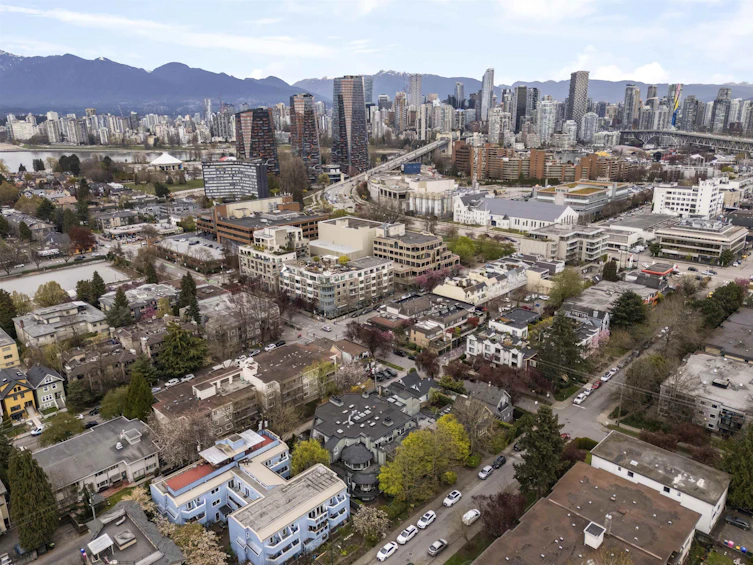 103-1925 W 2nd Avenue, Vancouver, BC, V6J 1J2 - 29