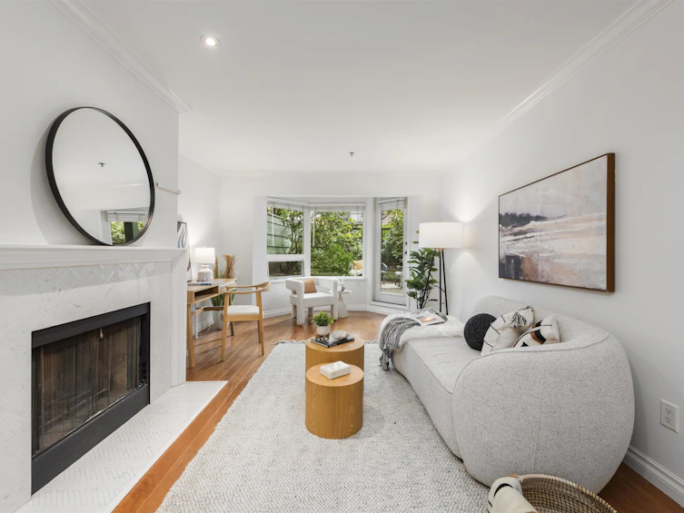 103-1925 W 2nd Avenue, Vancouver, BC, V6J 1J2 - 2