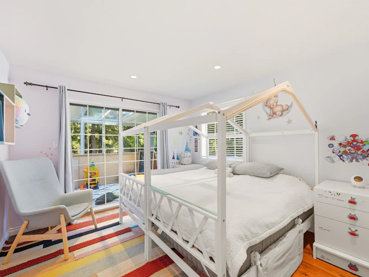 4063 Shone Road, North Vancouver, BC, V7G 2N4 - 29