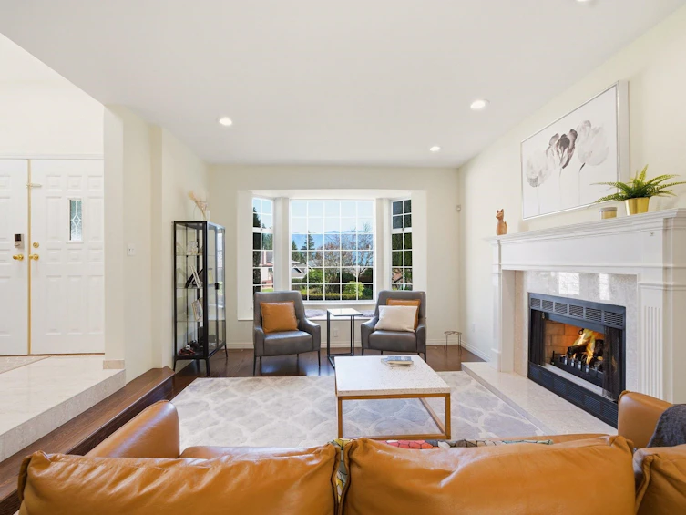 4063 Shone Road, North Vancouver, BC, V7G 2N4 - 5