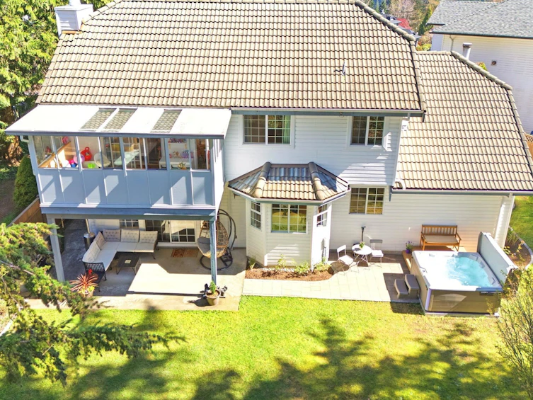 4063 Shone Road, North Vancouver, BC, V7G 2N4 - 34