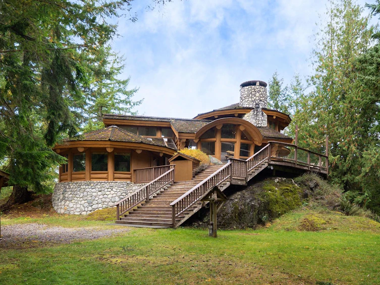 675 Cates Lane, Bowen Island, BC, V0N 1G2 - 32